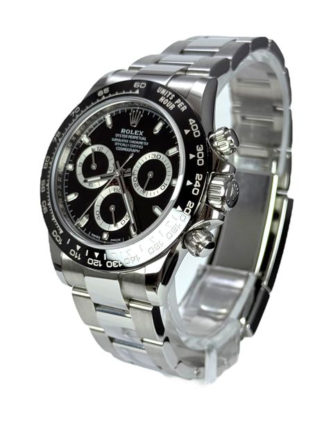Rolex Daytona 116500 LN Image 2
